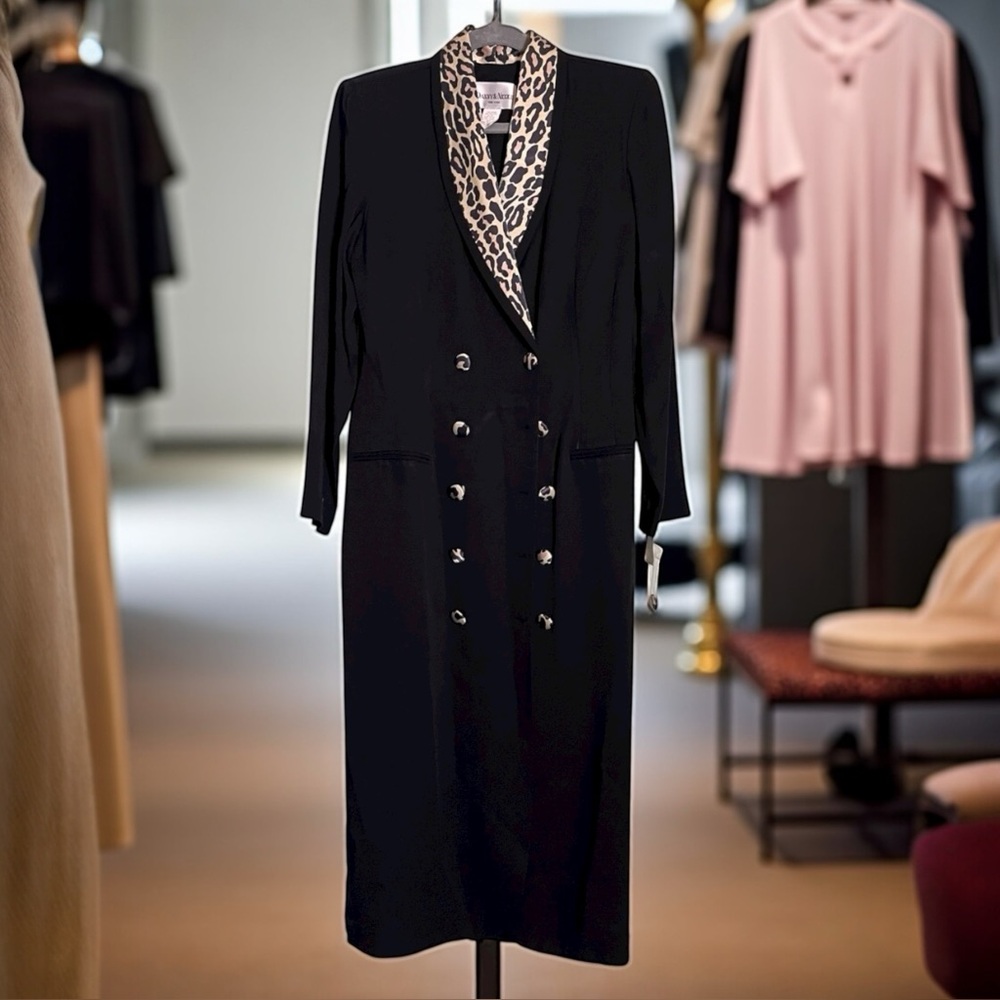 Danny & Nicole. Vintage 1999 Button Down Jacket Dress.
Size 6 - Picture 7 of 10
